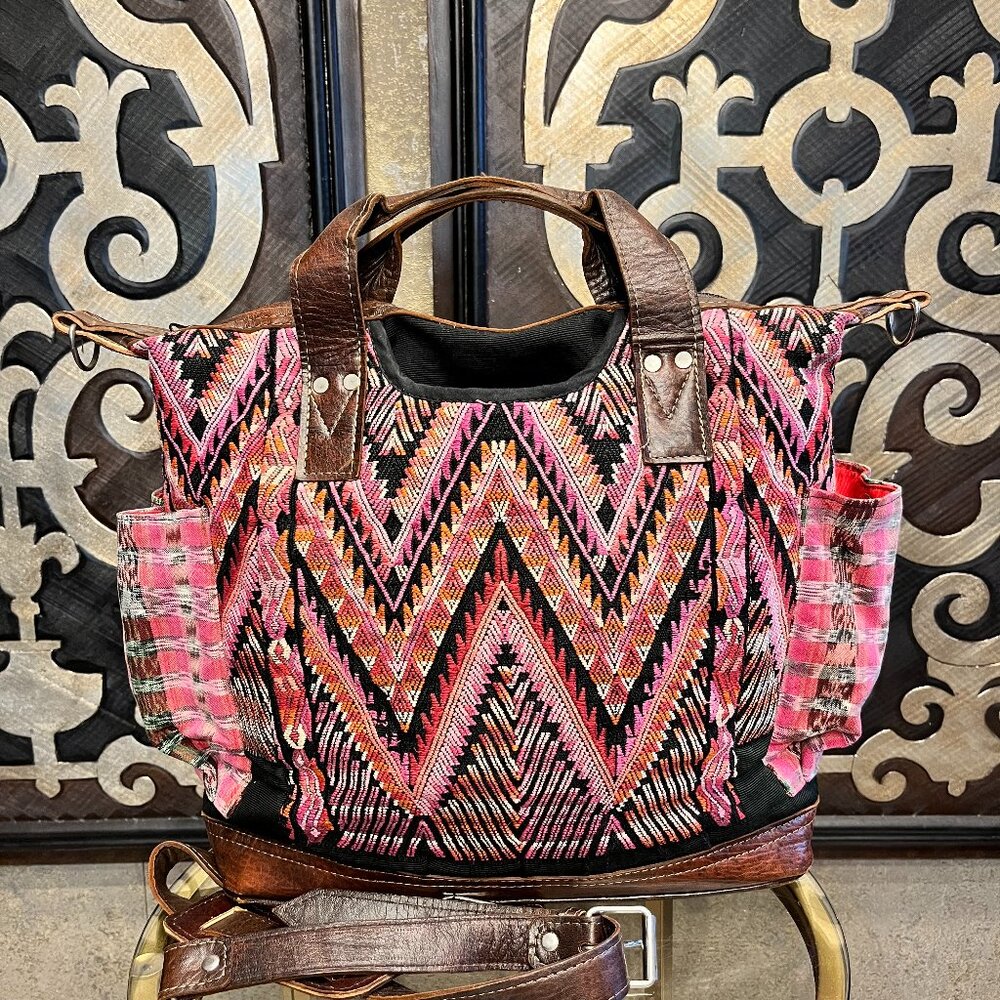 Nena & Co shoulder multi print soft handbag